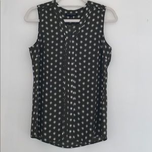 Women’s banana republic sleeveless blouse